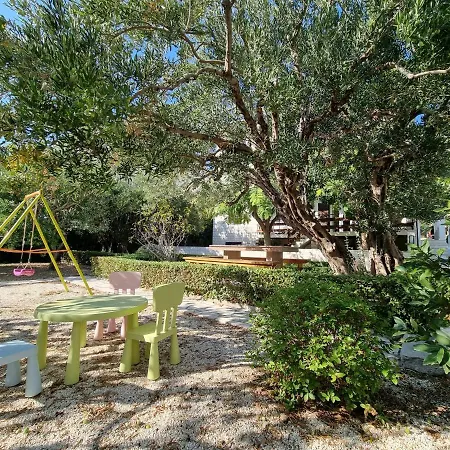 2821c Apartment Duce